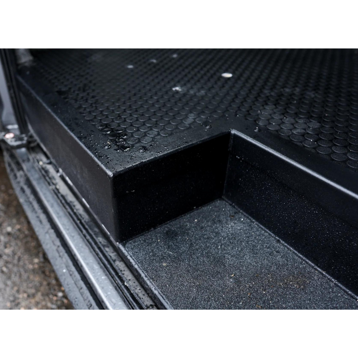 TRANSIT FLOOR STEP AND TRIM